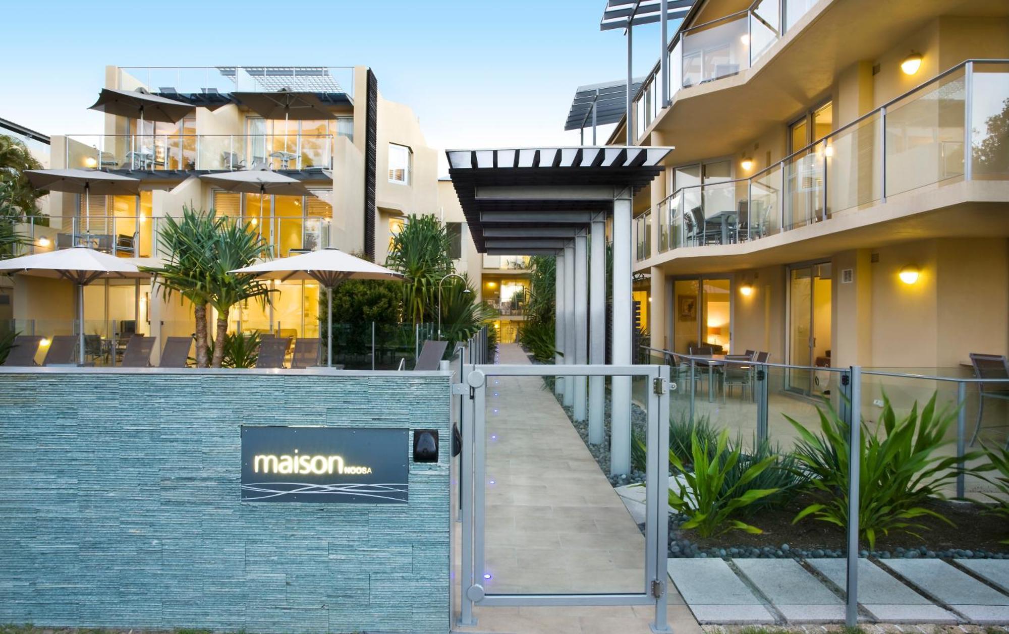 Maison Noosa Aparthotel Exterior photo